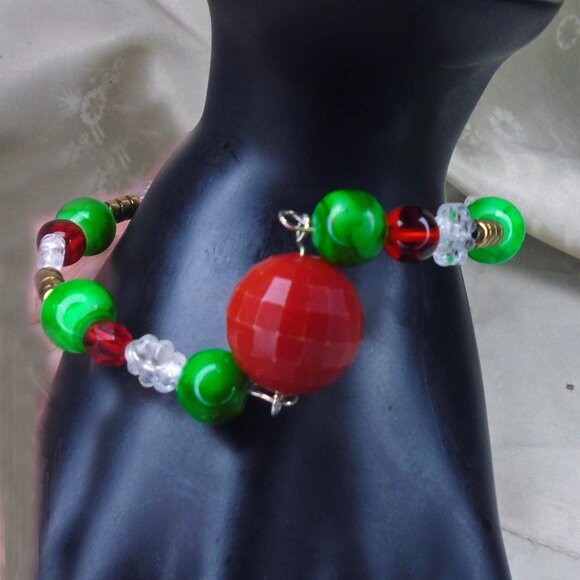 Holiday Bracelet NEW DESIGN! Christmas Jewelry OOAK Xmas Bangle - Picture 9 of 12
